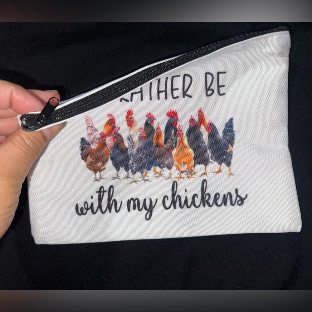 Chicken Lover's White Zipper Pouch